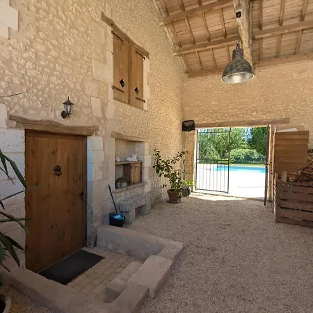 Maison Avec Piscine Privae, Animaux - 8 Pers. - Fr-1-653-295 Casa vacanze Ronsenac (Charente)