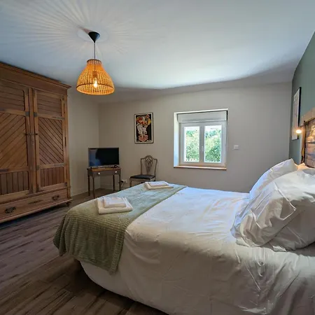 Casa vacanze Maison Avec Piscine Privae, Animaux - 8 Pers. - Fr-1-653-295